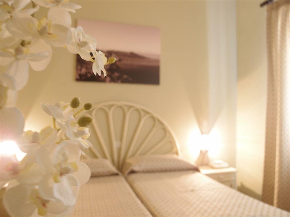 Pietra Pomice Hotel ليباري المظهر الخارجي الصورة
