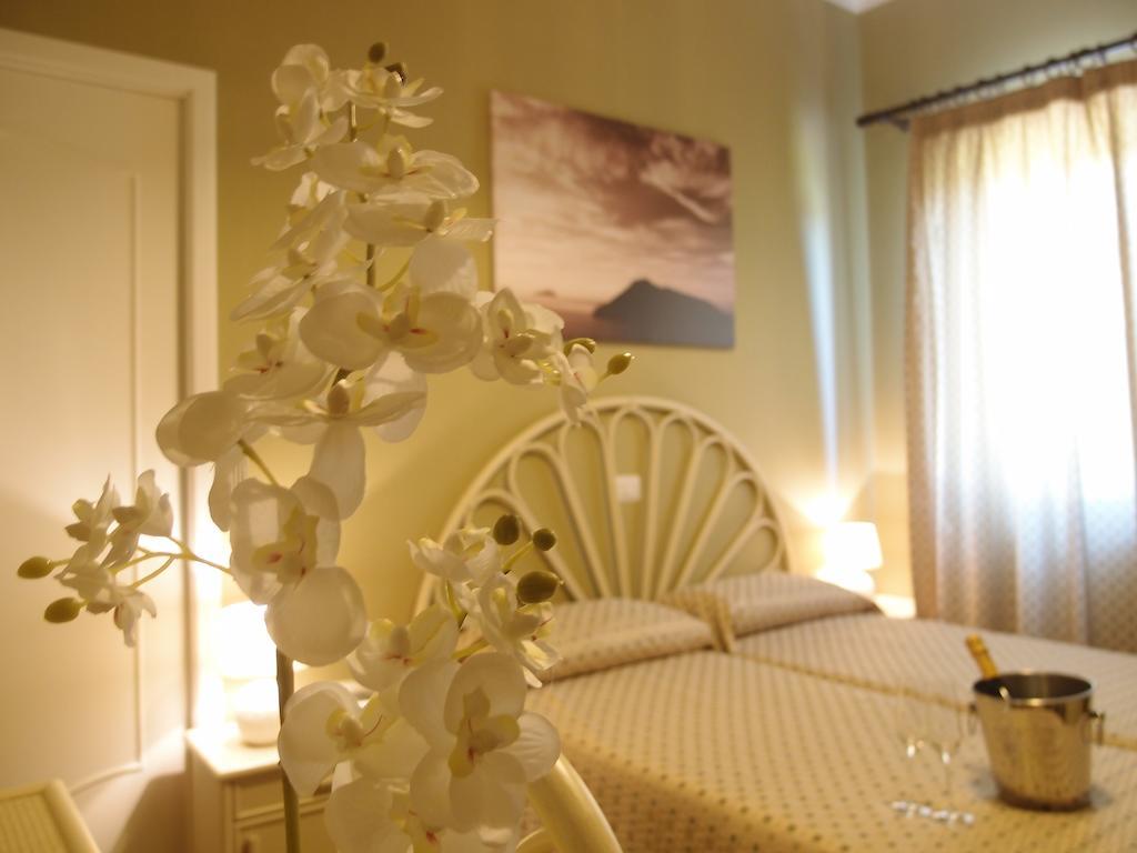 Pietra Pomice Hotel ليباري المظهر الخارجي الصورة